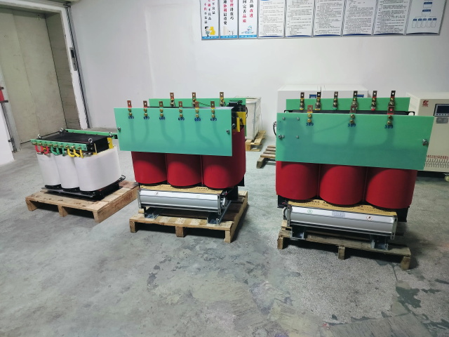 路桥KS11-1000KVA矿用变压器
